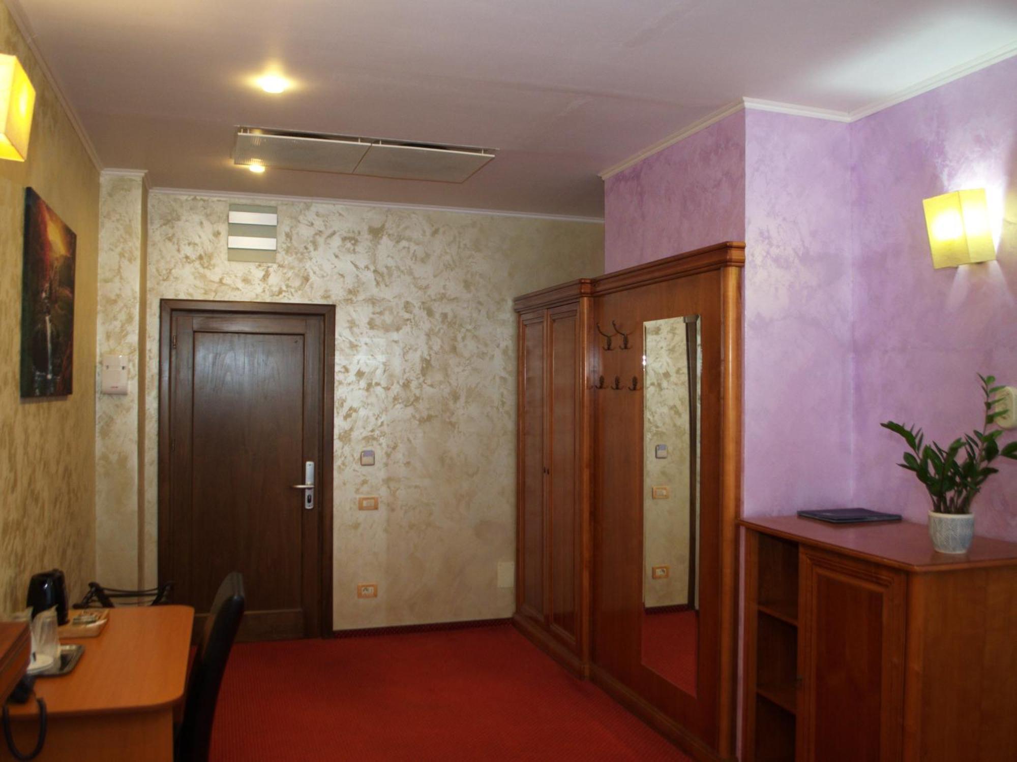 Hotel Emd Bacău Rum bild